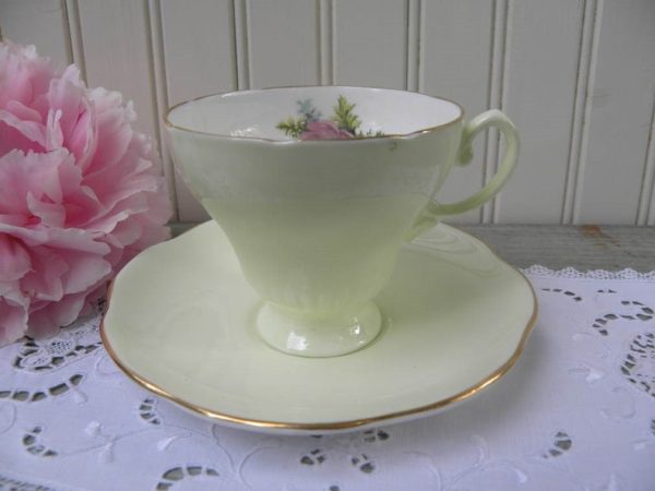 Vintage Soft Green and Pink Cosmos Teacup and Saucer Online Sale