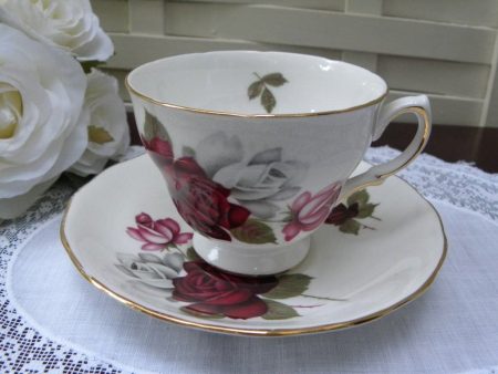 Vintage Red White and Pink Rose Teacup and Saucer For Sale