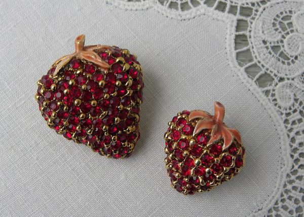 Pair of Ciner Vintage Red Rhinestone Strawberries Strawberry Pins For Cheap