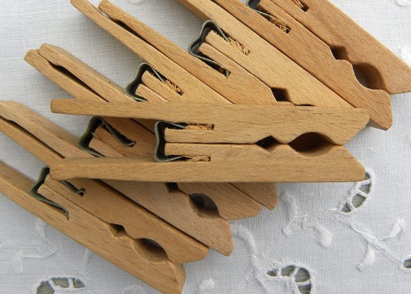 6 Vintage Unusual Wooden Laundry Clothes Pins Online Sale