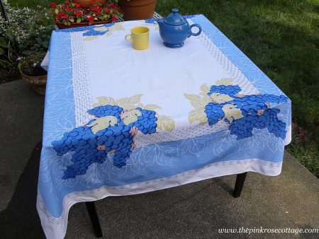 Vintage CHP California Hand Prints Grapes Tablecloth Hot on Sale