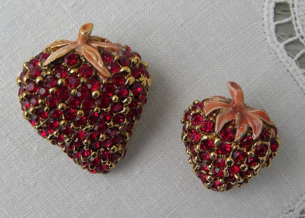 Pair of Ciner Vintage Red Rhinestone Strawberries Strawberry Pins For Cheap